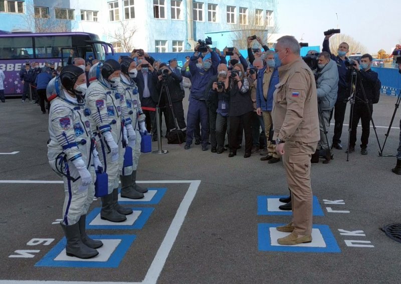 Tročlana posada Sojuza uputila se na ISS slaveći obljetnicu Gagarinova leta