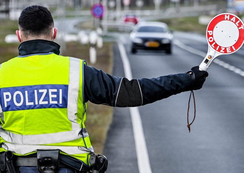 Njemačka uvrstila Hrvatsku među visokorizična područja