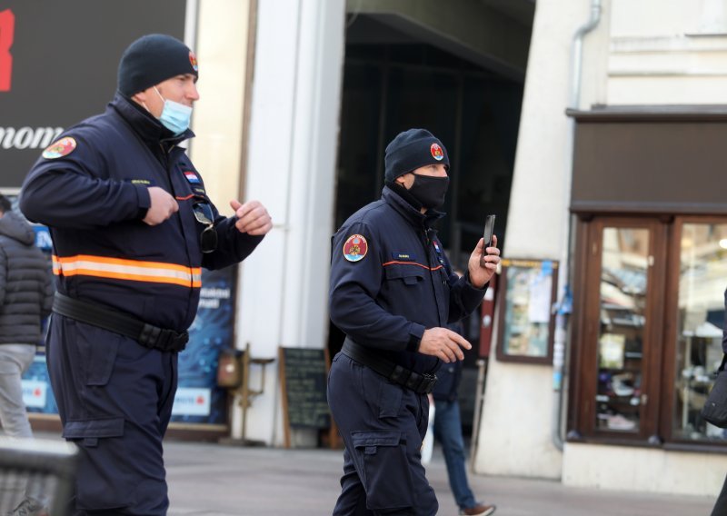 Primorsko-goranska županija od jutros u tvrdom 'lockdownu', više od polovice zaraženih je iz radne populacije