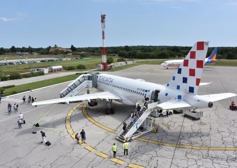 Dvoje Slovenaca prekršajno prijavljeno zbog lažnih PCR testova, a Austrijanac u zračnoj luci uhićen jer je već treći put došao u Hrvatsku s lažnim testom