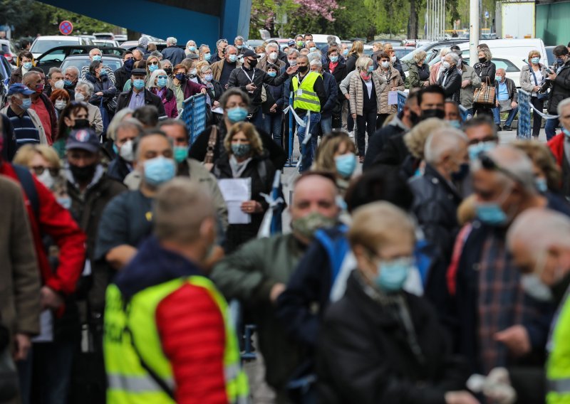 Sociološko istraživanje: Protiv nošenja maski najviše je onih koji u kući nemaju starije osobe i onih koji su zbog mjera ostali bez posla