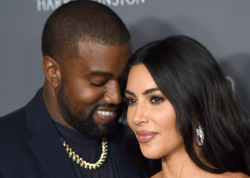 Kanye West napokon se oglasio: Evo što u brakorazvodnoj parnici zahtijeva od Kim Kardashian