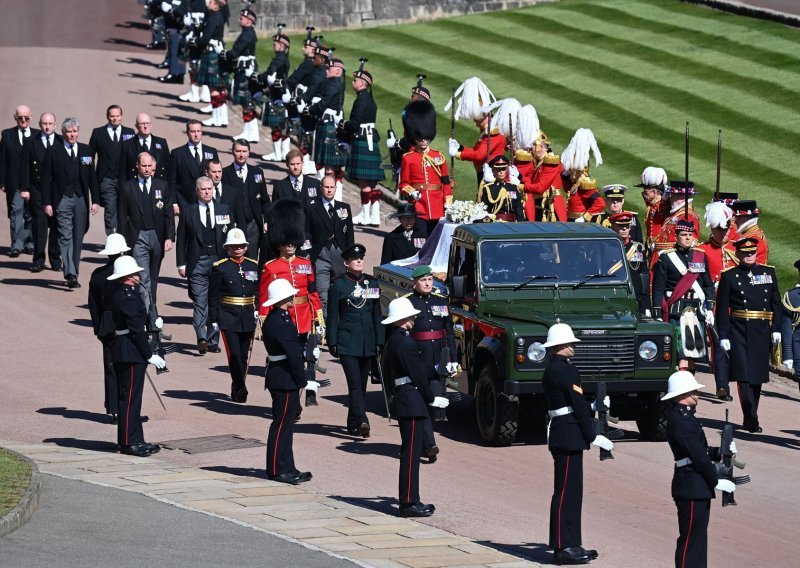 Više od 13 milijuna Britanaca gledalo prijenos pogreba princa Philipa