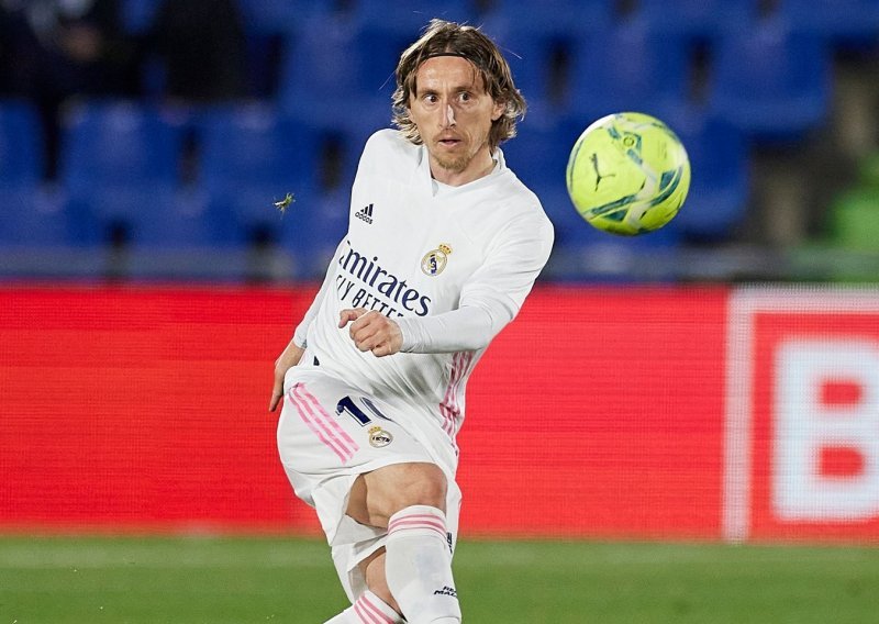 Real Madrid je posrnuo tamo gdje nije smio, ali Luka Modrić nije zakazao; evo što ugledni sportski dnevnik piše o igri hrvatskog kapetana