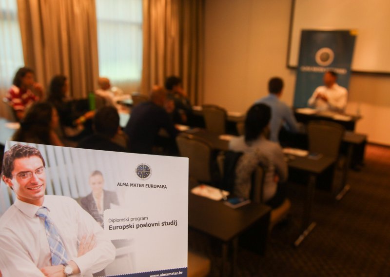 Studirajte Europski poslovni studij i pronađite posao u Europskoj uniji!