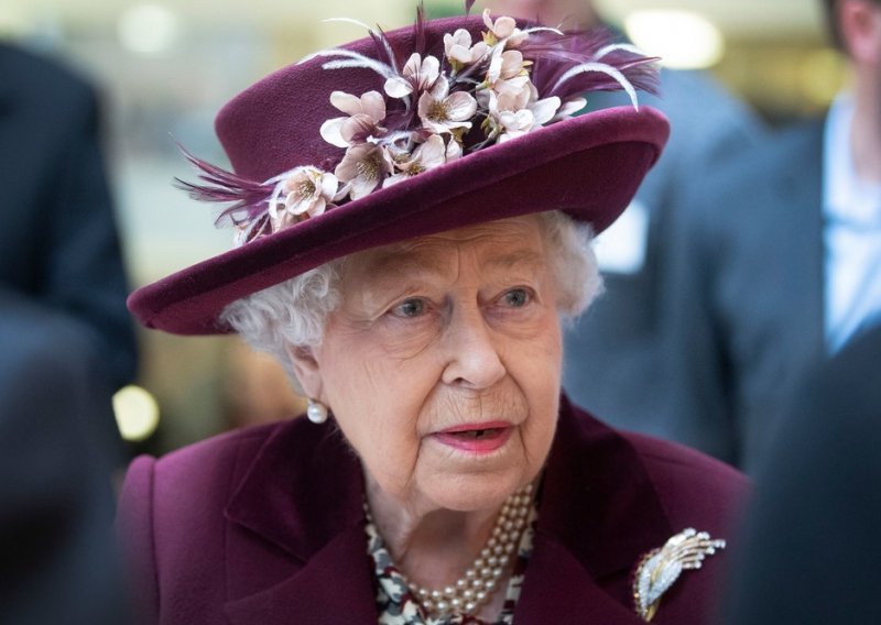 Kraljica Elizabeta danas obilježava 95. rođendan, prvi put u sedam desetljeća bez supruga i potpuno drugačiji od prethodnih