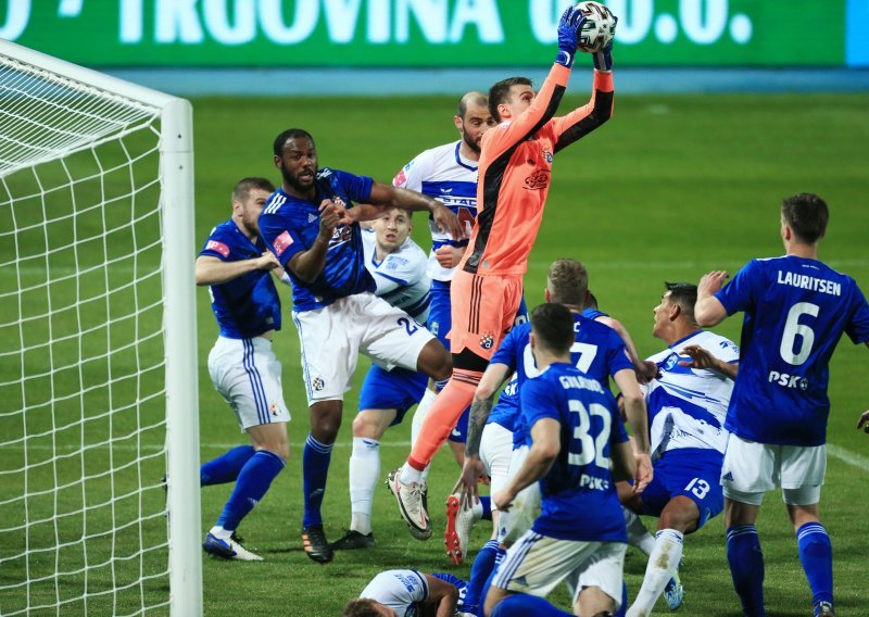 [VIDEO/FOTO] Veliki derbi u Gradskom vrtu između Osijeka i Dinama završio bez pobjednika; nastavlja se drama za prvaka u HT Prvoj ligi