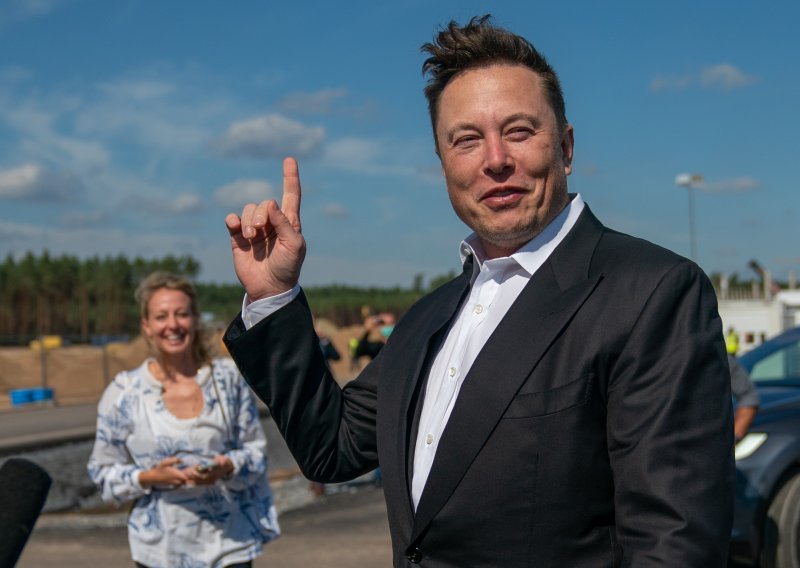 Musk nudi 100 milijuna dolara nagrade rješenjima za uklanjanje CO2 iz atmosfere