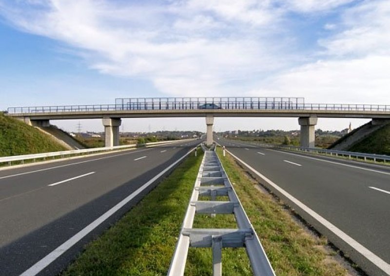 Dionički indeksi s mješovitim izvedbama, Viadukt uvjerljivi dobitnik