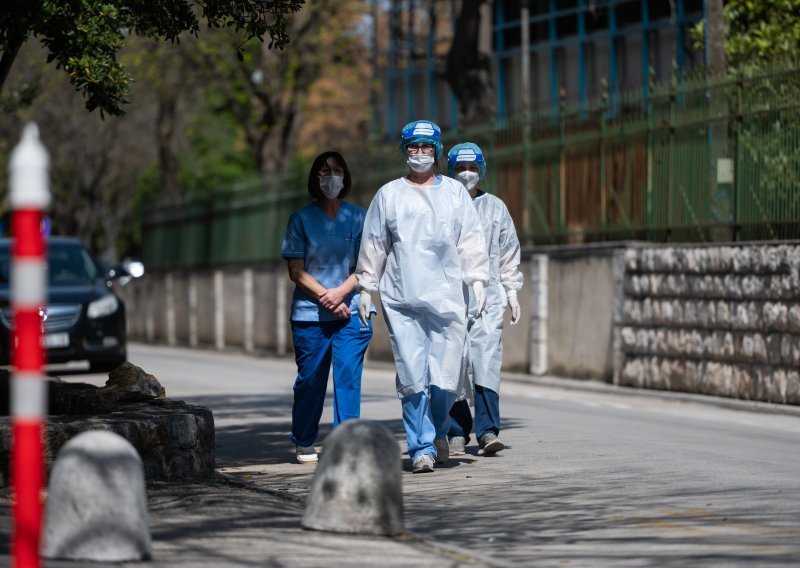 U Hrvatskoj je u ponedjeljak zabilježeno 410 novooboljelih od koronavirusa, preminula čak 51 osoba