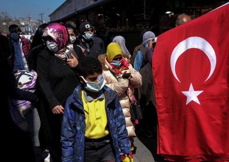 Turska uvodi 'potpuno zatvaranje' cijele zemlje do 17. svibnja