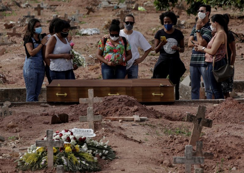 Druga zemlja nakon SAD-a: Brazil premašio 400 tisuća mrtvih