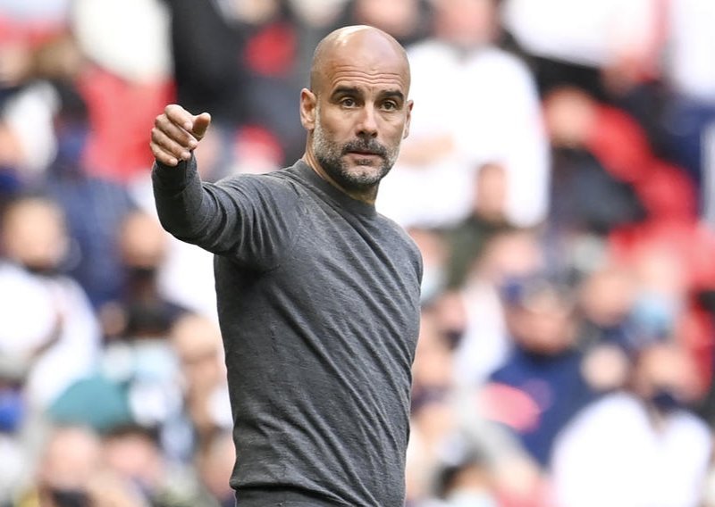 Pep Guardiola kakvog rijetko viđamo; nakon velike pobjede u Parizu otkrio što je sve rekao svojim igračima u svlačionici