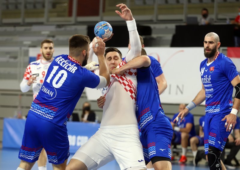 [FOTO] Pomlađena Hrvatska nastavila stopostotni niz, a protiv Slovačke pokazala i kako se snalazi kada je u rezultatskom minusu