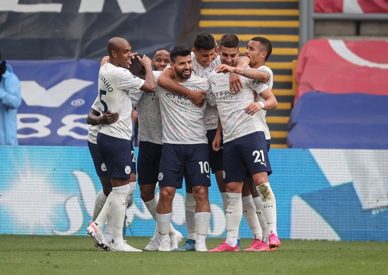 [FOTO] Manchester City pobjedom zaokružio veliki tjedan, a potpuno slavlje mogao bi mu u nedjelju priuštiti Liverpool