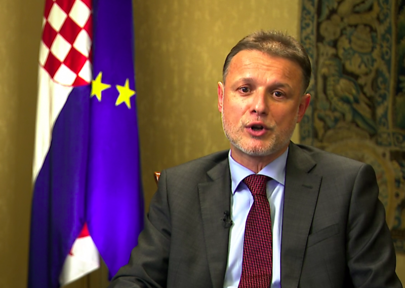 Jandroković: 'Na Milanovića ne gledam kao na predsjednika nego kao na nekog klauna. Kada se klaun počne pristojno ponašati onda možemo razgovarati o tome da negdje zajedno položimo vijence'