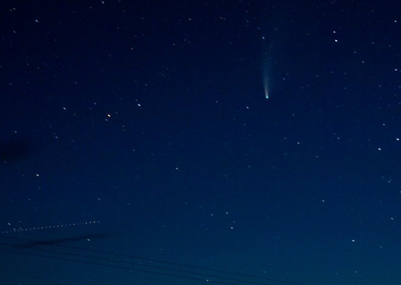 Nisu vanzemaljci, nego Elon Musk: Pogledajte što je proletjelo noćnim nebom iznad Hrvatske