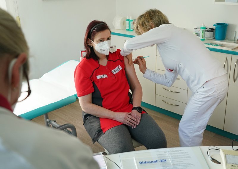 Cijepljeni u Njemačkoj od nedjelje dobivaju neke povlastice, evo i koje