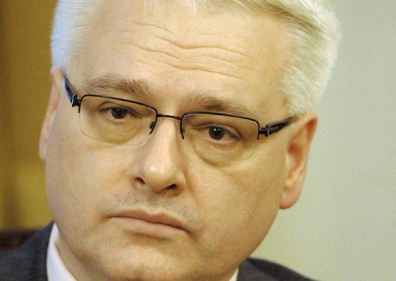 Josipovic: It would be just to try Mladic for crimes committed in Croatia