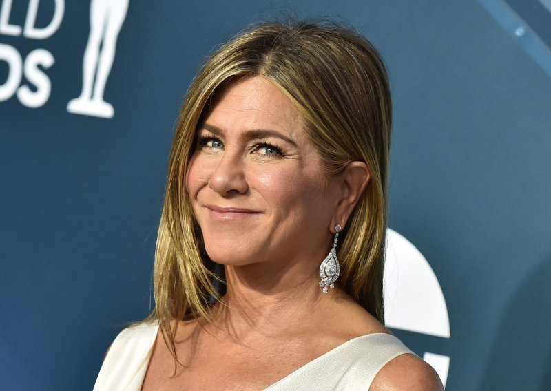 Jennifer Aniston ne krije sreću, ali i ukazuje na gorući problem: 'Cijepljena sam s dvije doze i osjećam se tako dobro'