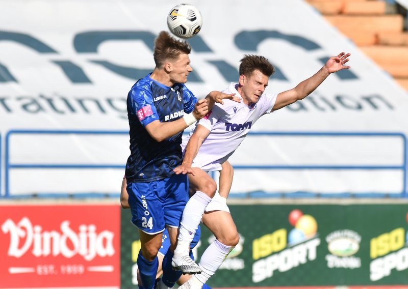 [FOTO] GOOOL Marko Livaja zabio iz kaznenog udarca u samoj završnici utakmice i donio Hajduku važne bodove