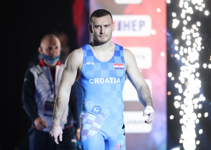 Još dva hrvatska sportaša u borilačkim sportovima izborila nastup na Olimpijskim igrama u Tokiju - Huklek i Šapina