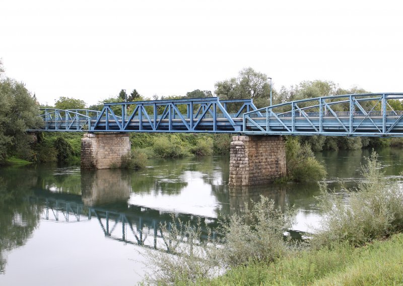 Butković najavio završetak gradnje kupskog mosta u Karlovcu za devet mjeseci