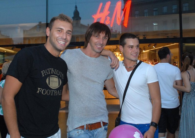 'Počet ćemo naplaćivati pojavljivanje na partyjima'