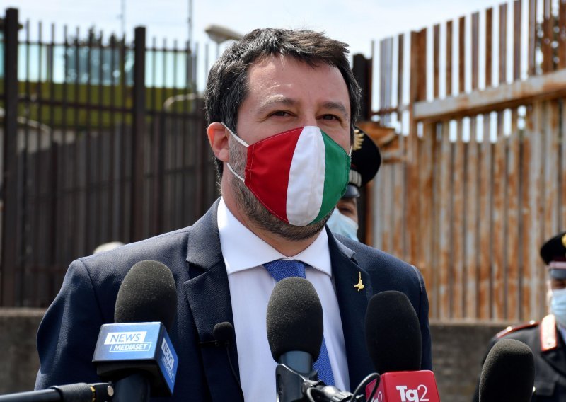Salviniju se u Cataniji neće suditi zbog sprečavanja iskrcavanja migranata