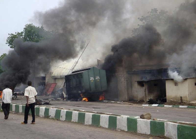 Nigerijski militanti ubili 28 studenata na spavanju