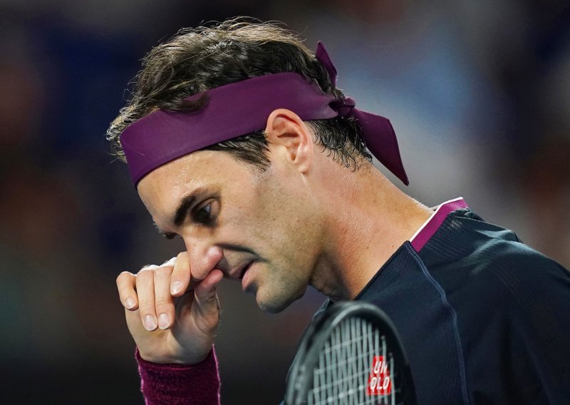 Neizvjesnost oko održavanja Olimpijskih igara razljutila je Rogera Federera: Sportaši trebaju znati konačnu odluku