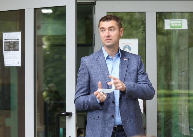 Svađa unutar HDZ-a, Filipović odgovorio Frankoviću: Pobjeda mu ne daje za pravo da putem medija komentira izbore u Zagrebu