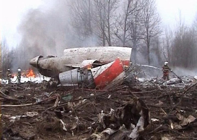 Pao avion u Irskoj, šest mrtvih