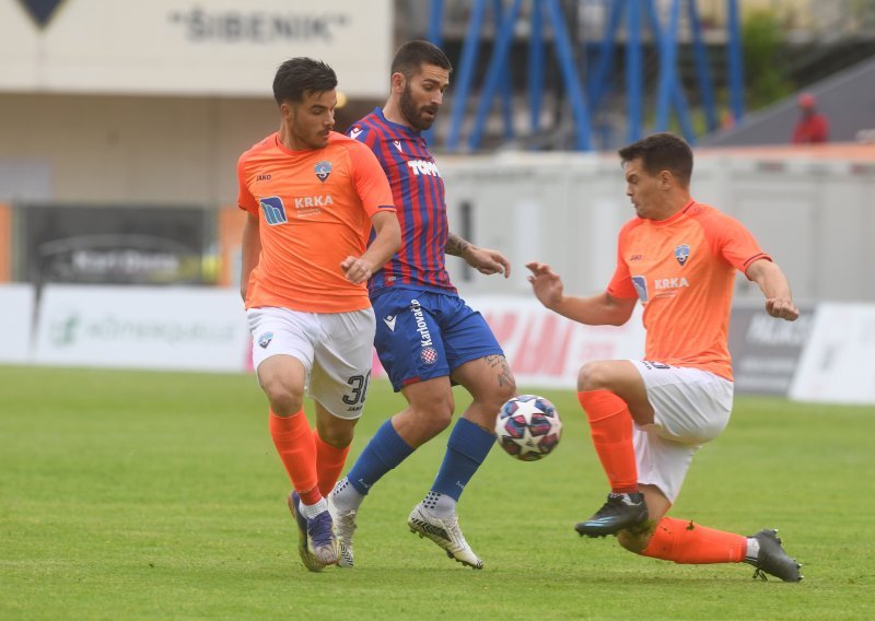 [VIDEO/FOTO] Hajduk pobijedio u Šibeniku te ostao u igri za Europu; opet se vidjelo koliko Marko Livaja vrijedi Bijelima