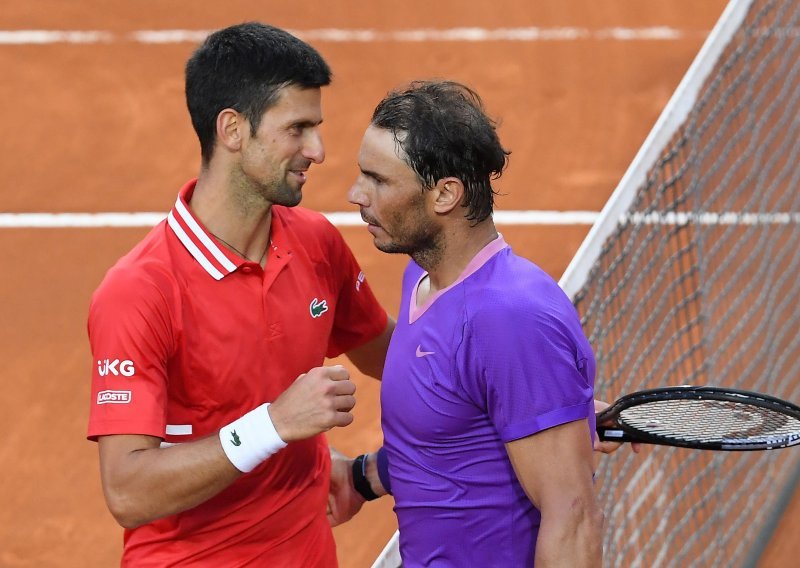 Rafael Nadal preko Novaka Đokovića do desetog naslova u Rimu; Španjolac u međusobnom omjeru opasno puše za vrat Srbinu