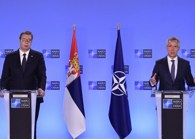 Stoltenberg nakon sastanka s Vučićem: Hrvatska vojska je na Kosovu po istim pravilima kao i druge snage NATO-a