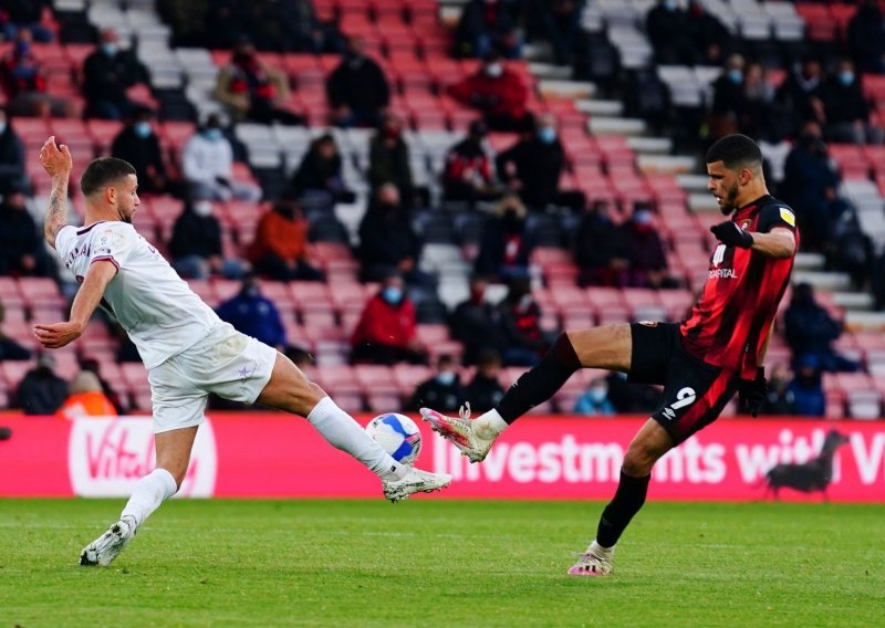Bournemouthu i Swanseaju minimalne pobjede, ali koje im donose veliku prednost u borbi za elitni razred engleskog nogometa