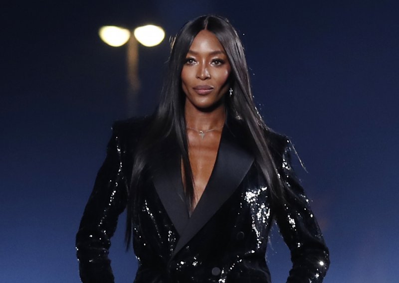 [FOTO] Naomi Campbell objavila novu fotkicu kćeri, a sve zbog posvete legendarnom Gianniju Versaceu