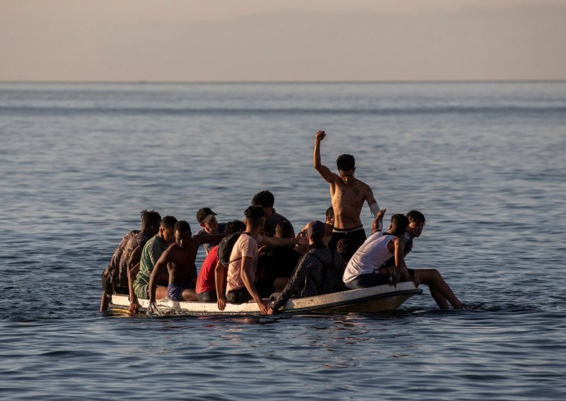 Atena zatvara granice za migrante koji dolaze preko Turske