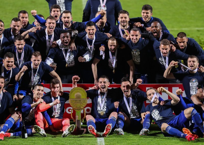 [VIDEO/FOTO] Ludnica od utakmice! Dinamo u najefikasnijem finalu u povijesti svladao Istru 1961 i osvojio Hrvatski kup