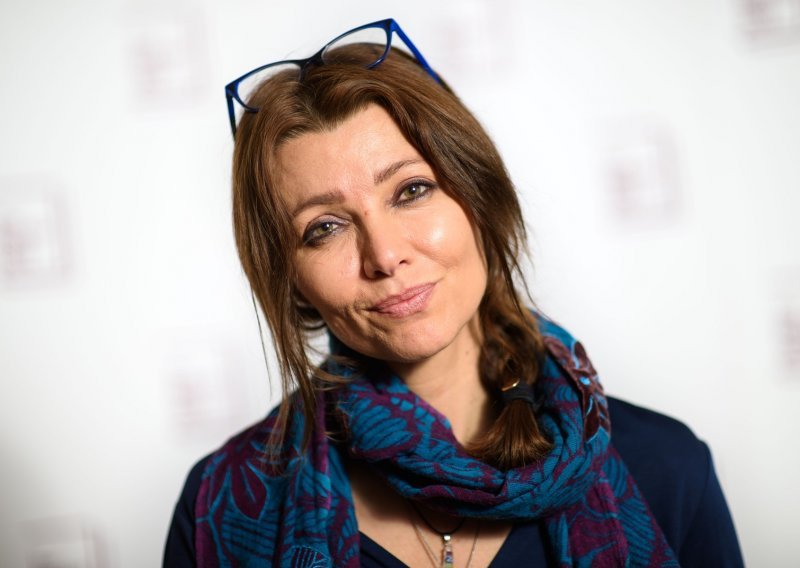 Stiže hrvatski prijevod novog romana Elif Shafak 'Otok nestalih stabala'