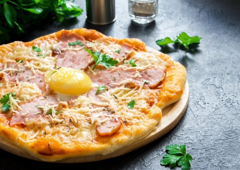Pizza carbonara: Laka za pripremu, uspijeva uvijek, a toliko je ukusna da izaziva ovisnost
