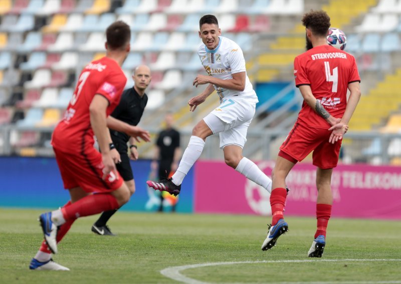 [FOTO/VIDEO] Ludo posljednje kolo u HT Prvoj ligi; Rijeka u derbiju šokirala Goricu, sjajni Livaja i Hajduk osigurali nastup u Europi, a Lokomotiva se ipak spasila ispadanja iz lige!