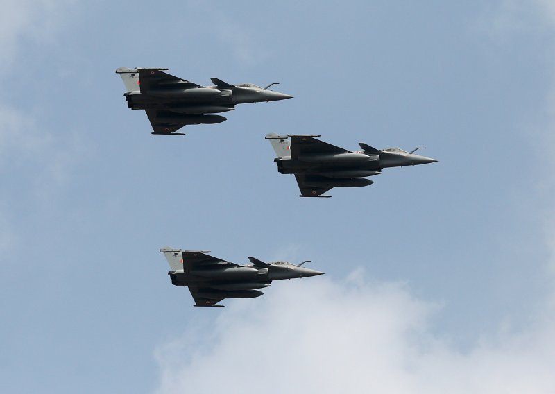 Francuska zbog rata u Ukrajini provodi zračne vojne vježbe iznad BiH, brine ih Republika Srpska
