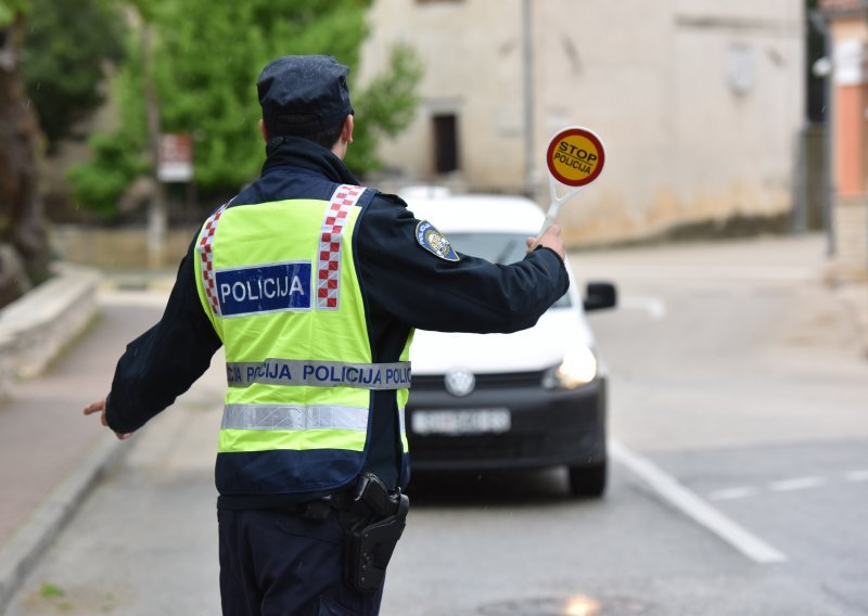 U Dubrovniku poginuo motociklist