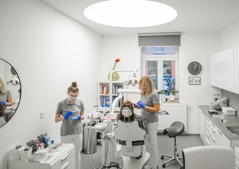 Dental Office Tina: Mala stomatološka ordinacija s velikim znanjem