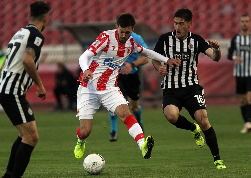 Zvezdi pripao Kup nakon drame protiv Partizana; na finalu se dogodila raritetna situacija, golman do kraja branio 11-erce iako je dobio dva žuta kartona