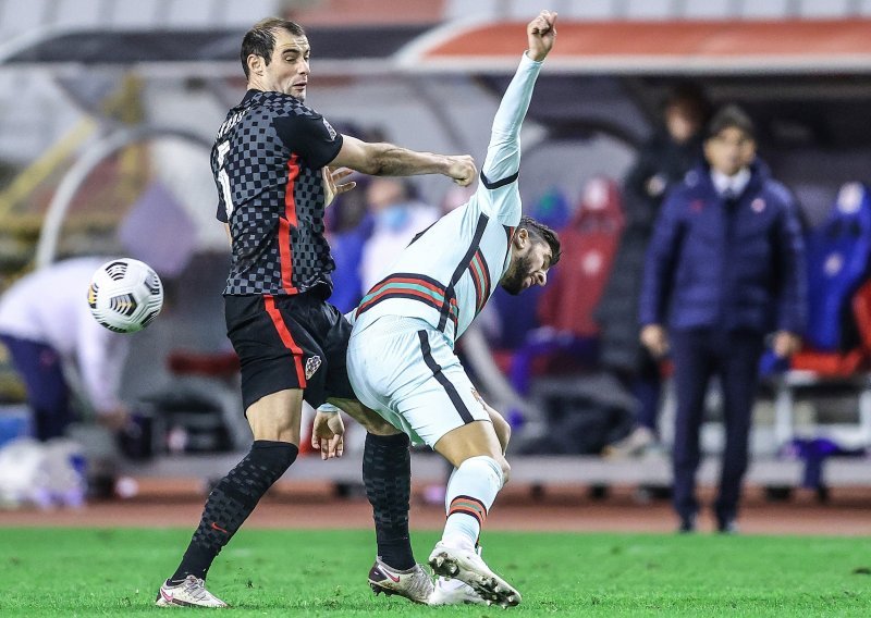 [VIDEO] Zlatko Dalić pred Euro ostao bez braniča na kojeg je računa, ali kapetan Osijeka Mile Škorić uvjeren je da će obrana biti jaka karika Hrvatske