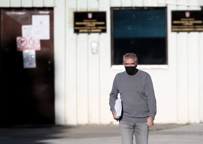 [VIDEO, FOTO] Dragan Kovačević izašao iz Remetinca; poručio je da nije ništa priznao, da će dokazati istinu i najavio da će otkriti pozadinu svega