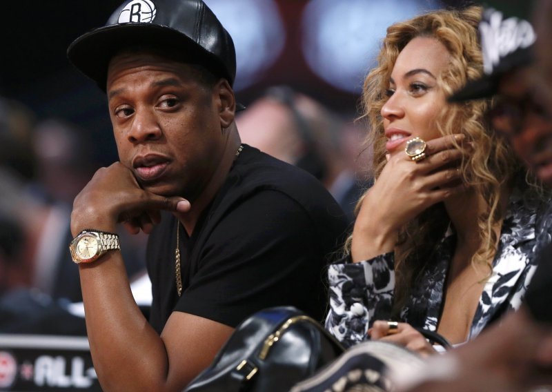 Jay Z se ispričao Kim i Kanyeu s milijun kuna